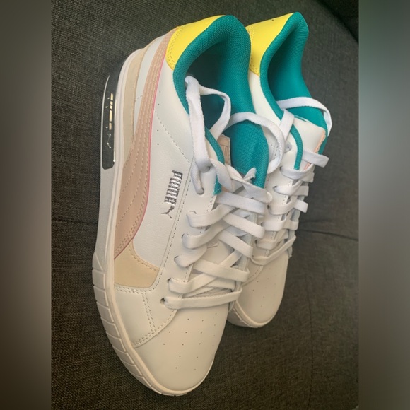 Puma Cali Star OQ Sneakers 💚 - Picture 2 of 4